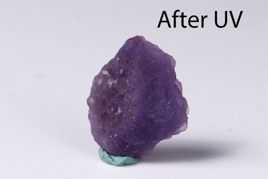 Hackmanite (tenebrescent sodalite) 5.1g fluorescent