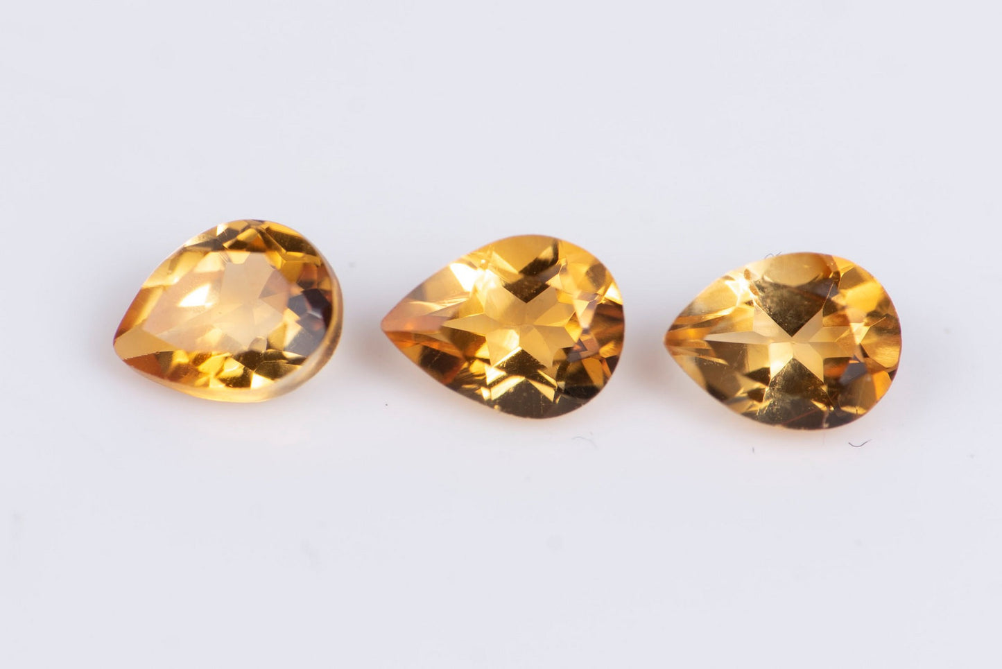 3 pieces citrine 0.45ct teardrop cut
