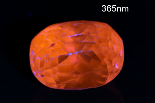 Light pink kunzite 1.61ct fluorescent oval cut