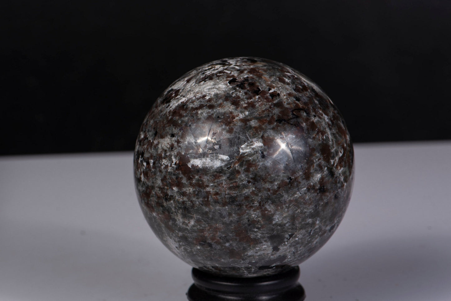 Fluorescent sodalite sphere 61.5mm