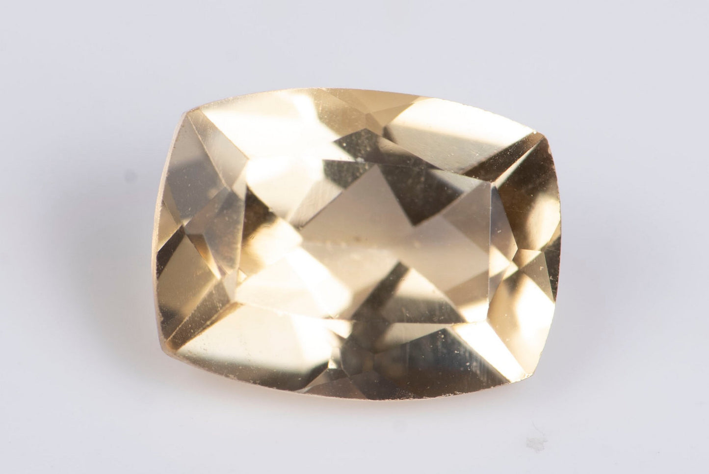 Цитрин 1.37ct 8x6mm, cushion шлифовка