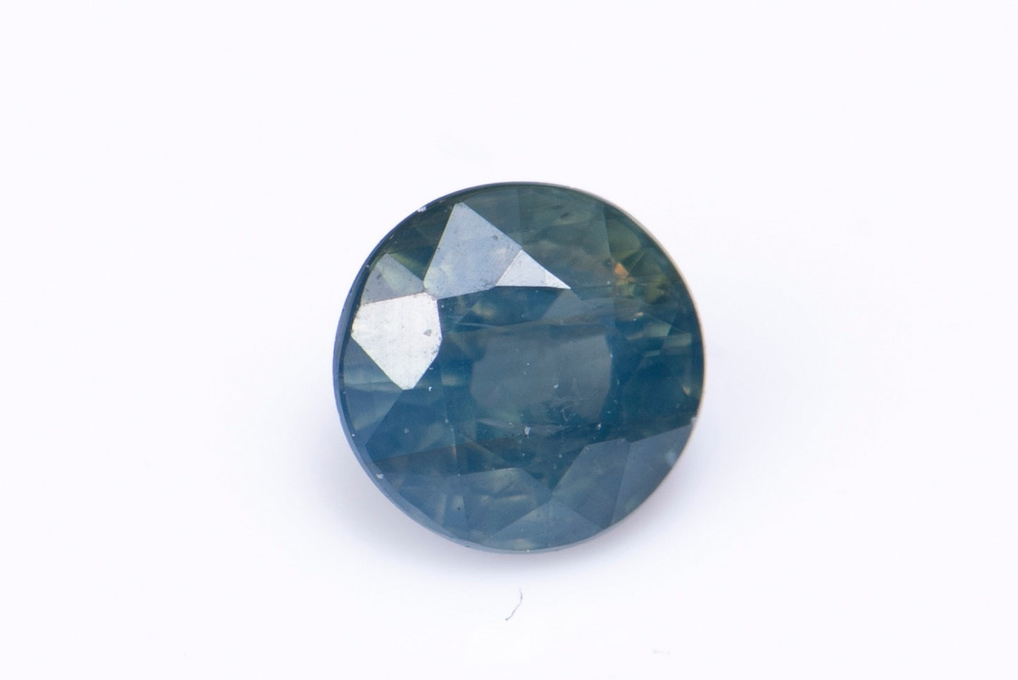 Greenish blue sapphire 0.34ct 3.6mm round cut heated