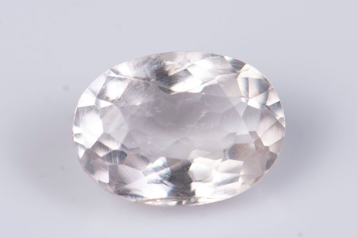 Light morganite (pink beryl) 0.71ct oval cut