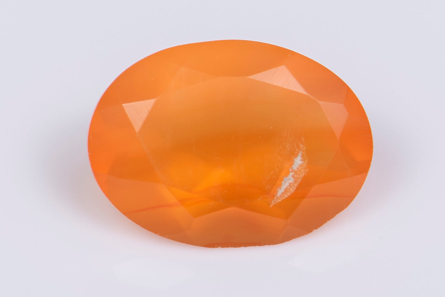 Оранжев мексикански огнен опал 1.00ct овална шлифовка