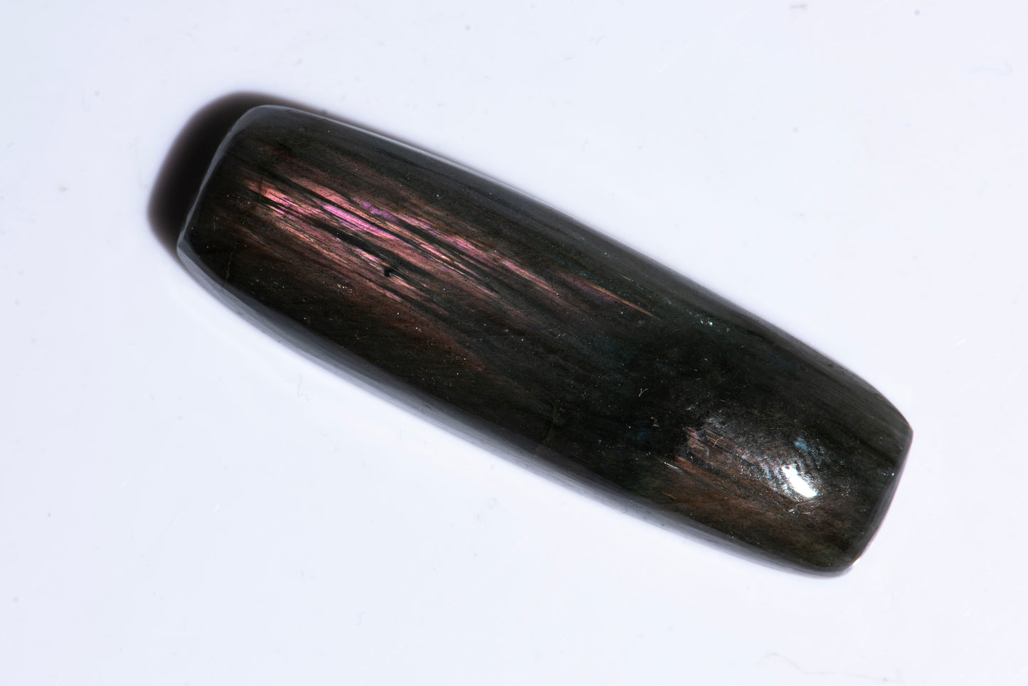 Лабрадорит 69.8ct октагон кабошон