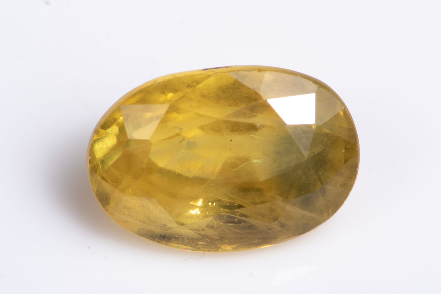 Yellow sapphire 1.47ct oval cut