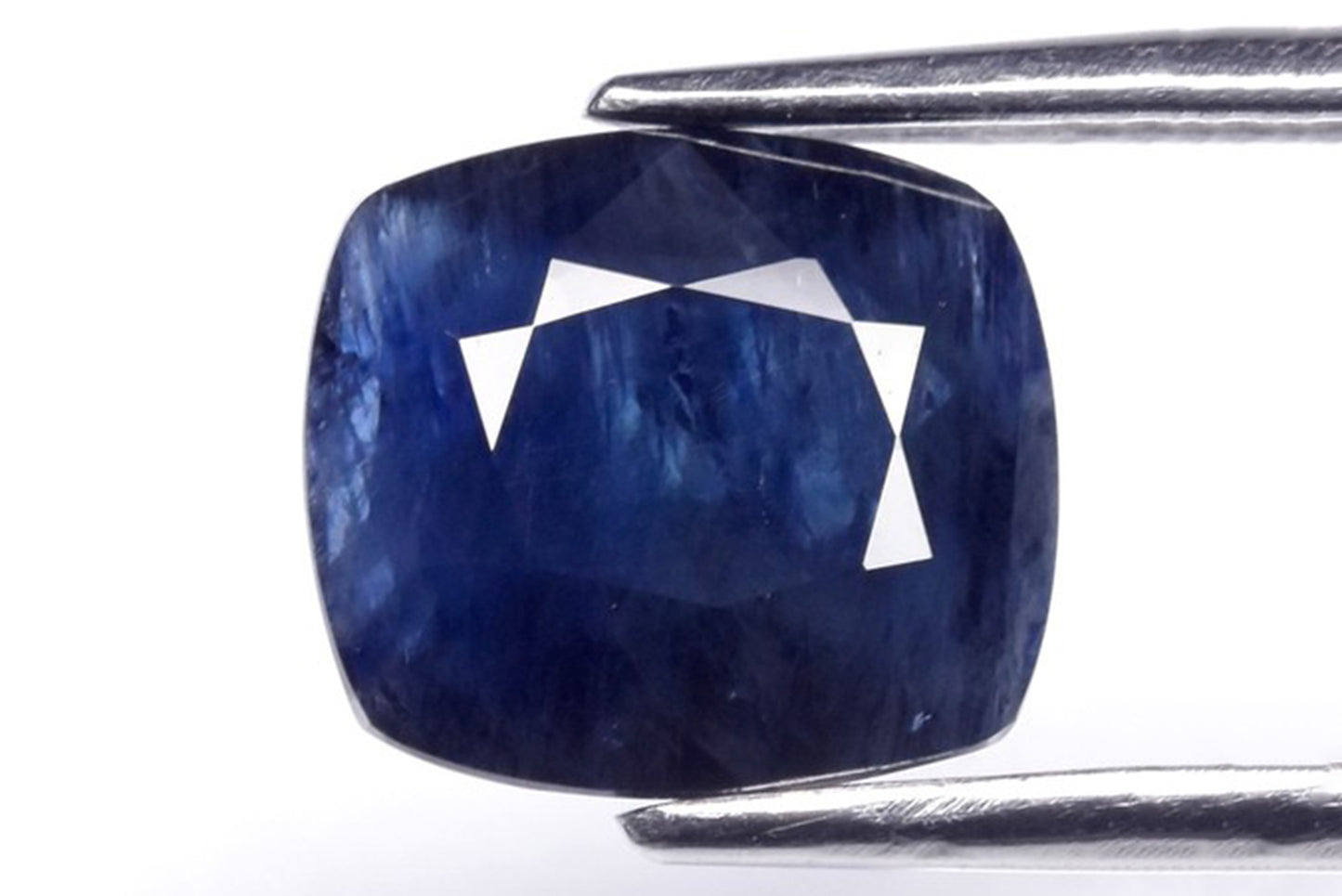 Blue Sapphire from Australia - Heated 1.97ct 8x7.2mm Cushion cut