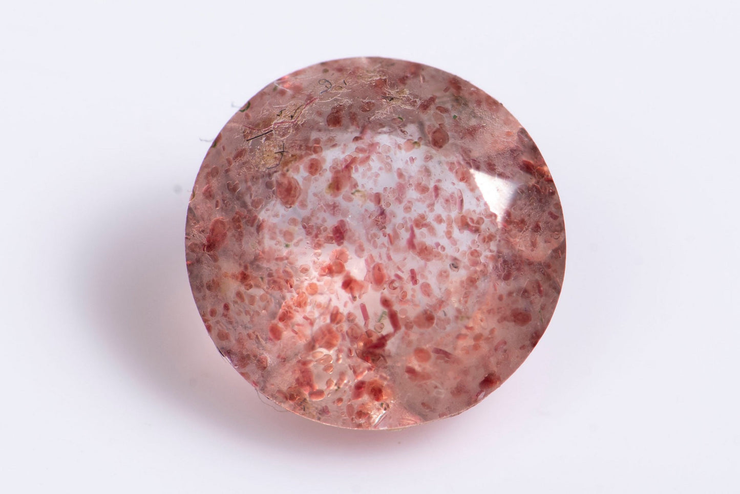 Strawberry quarz 0.69ct 6mm round cut
