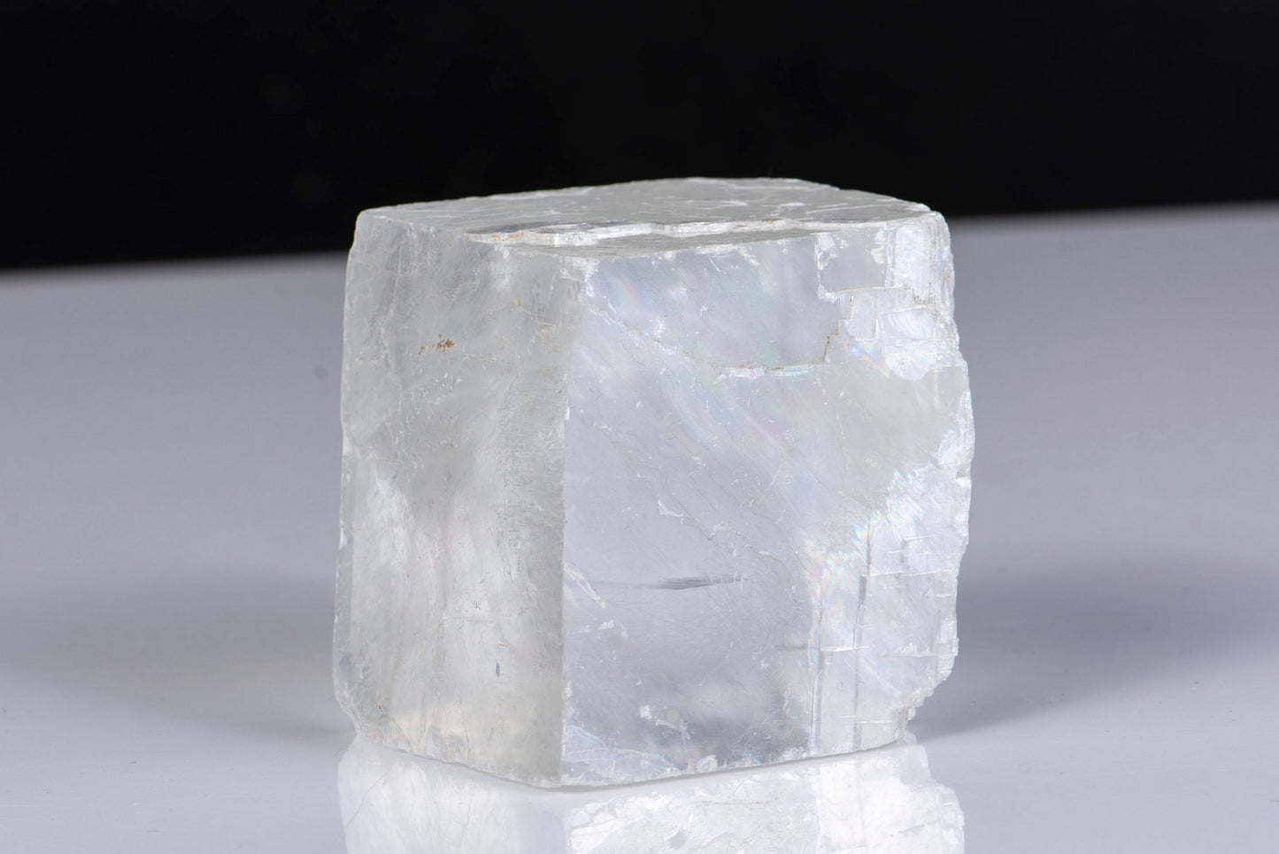 White optical calcite Iceland spar 148g