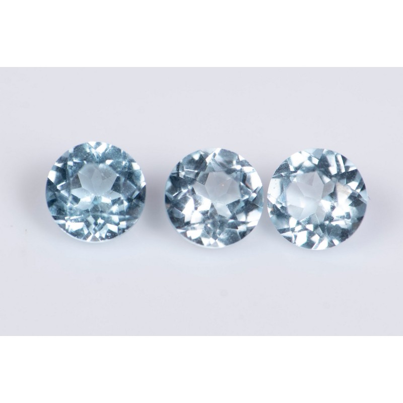 3 pieces sky blue topaz 0.625t 3.5mm round cut