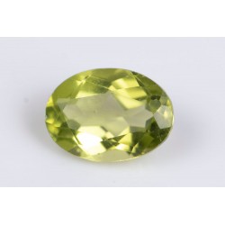 Перидот 0.84ct 7x5mm овална шлифовка