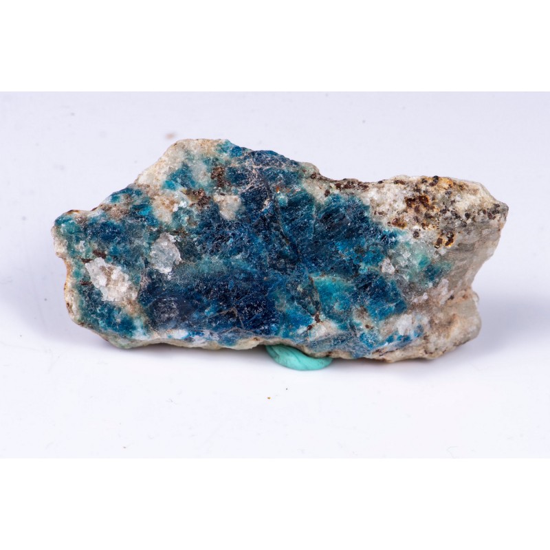 Rough Sodalite with lazurite fluorescent 32.6g