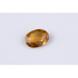 Yellow oval sapphire 0.45ct...