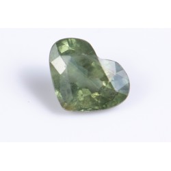 Green sapphire 1.00ct heated heart sapphire