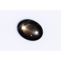 Black star sapphire 1.32ct 6-ray star oval cabochon
