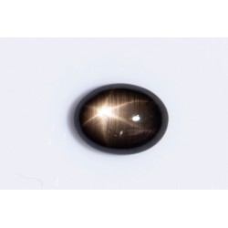 Black star sapphire 1.35ct 6-ray star oval cabochon