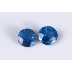 Pair of blue sapphire 0.97ct 4.5mm heated round cut