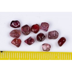 10 pieces tumbled pink spinel 6.85ct untreated strong fluorescence