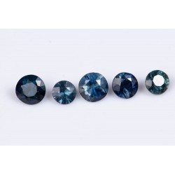 5 pieces blue sapphire 0.73ct heated round cut