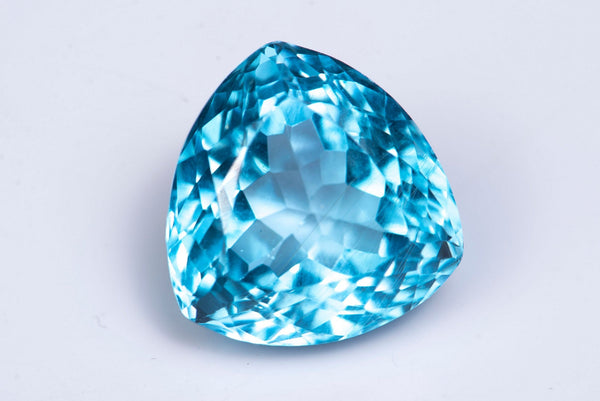 Natural blue topaz 18.5ct VVS trillion cut loose gemstone for jewelry