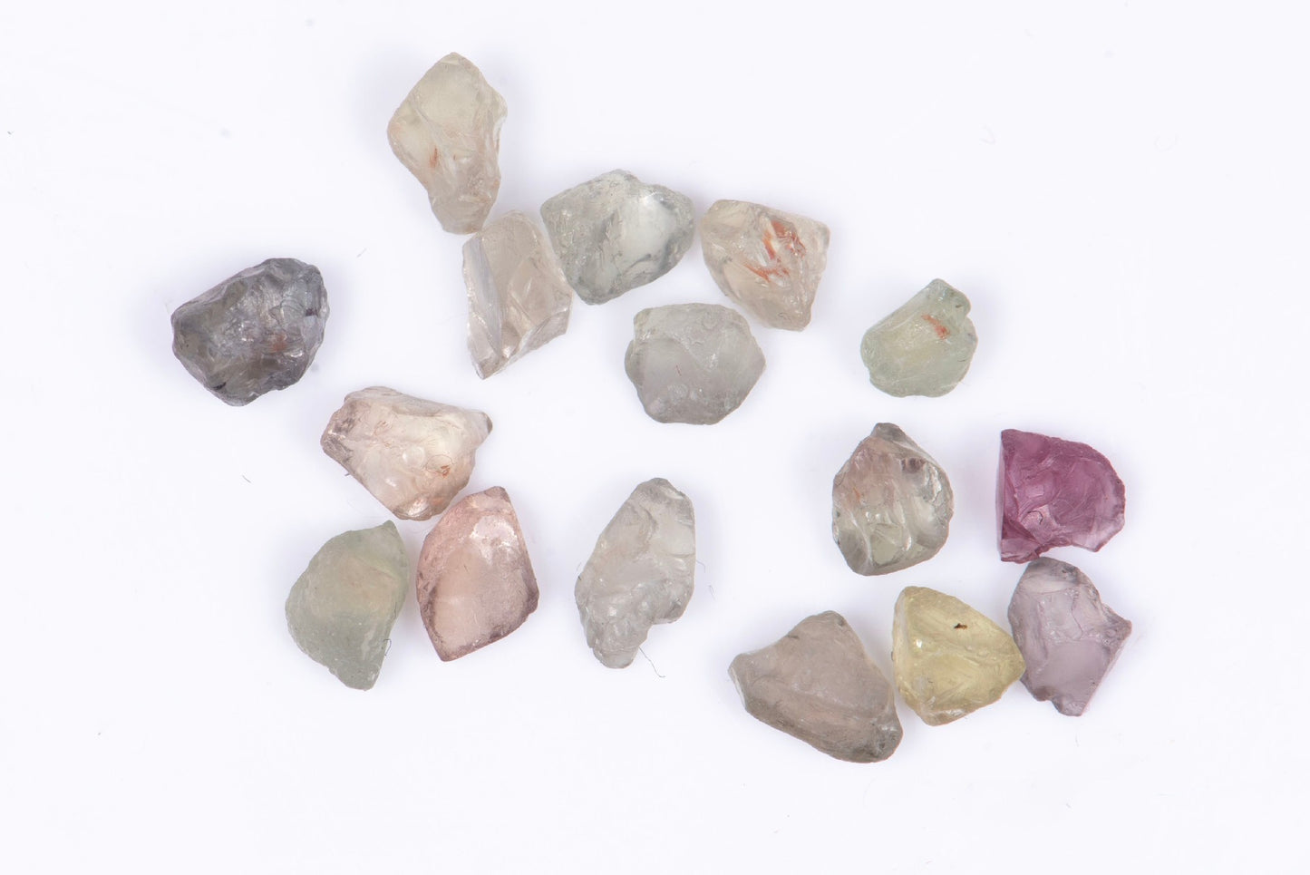 16 pieces multicolor sapphire 5.20ct untreated rough crystals