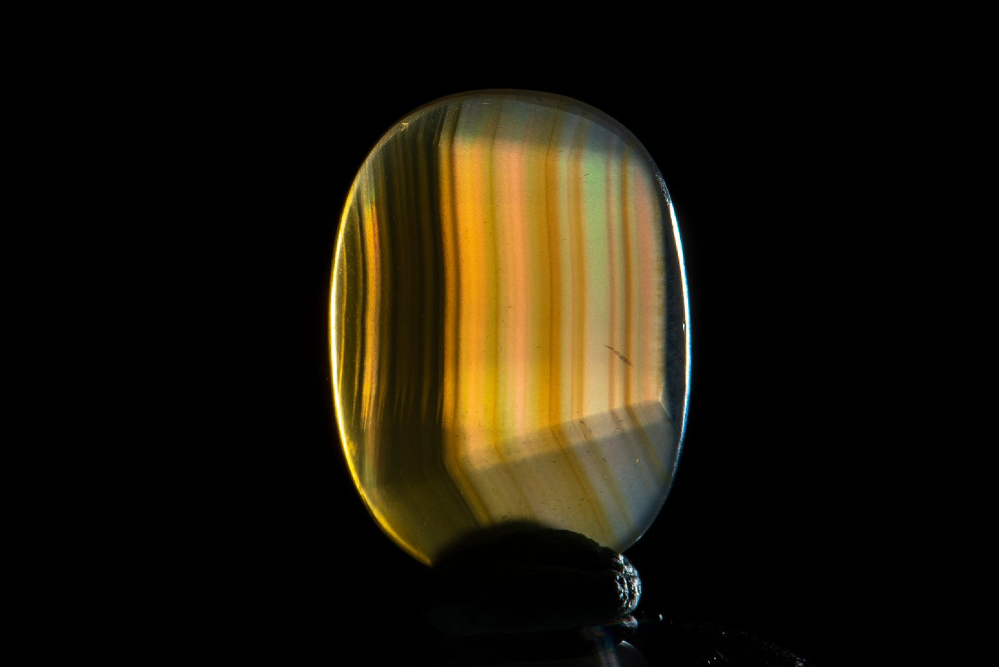 Iris agate 10.7ct