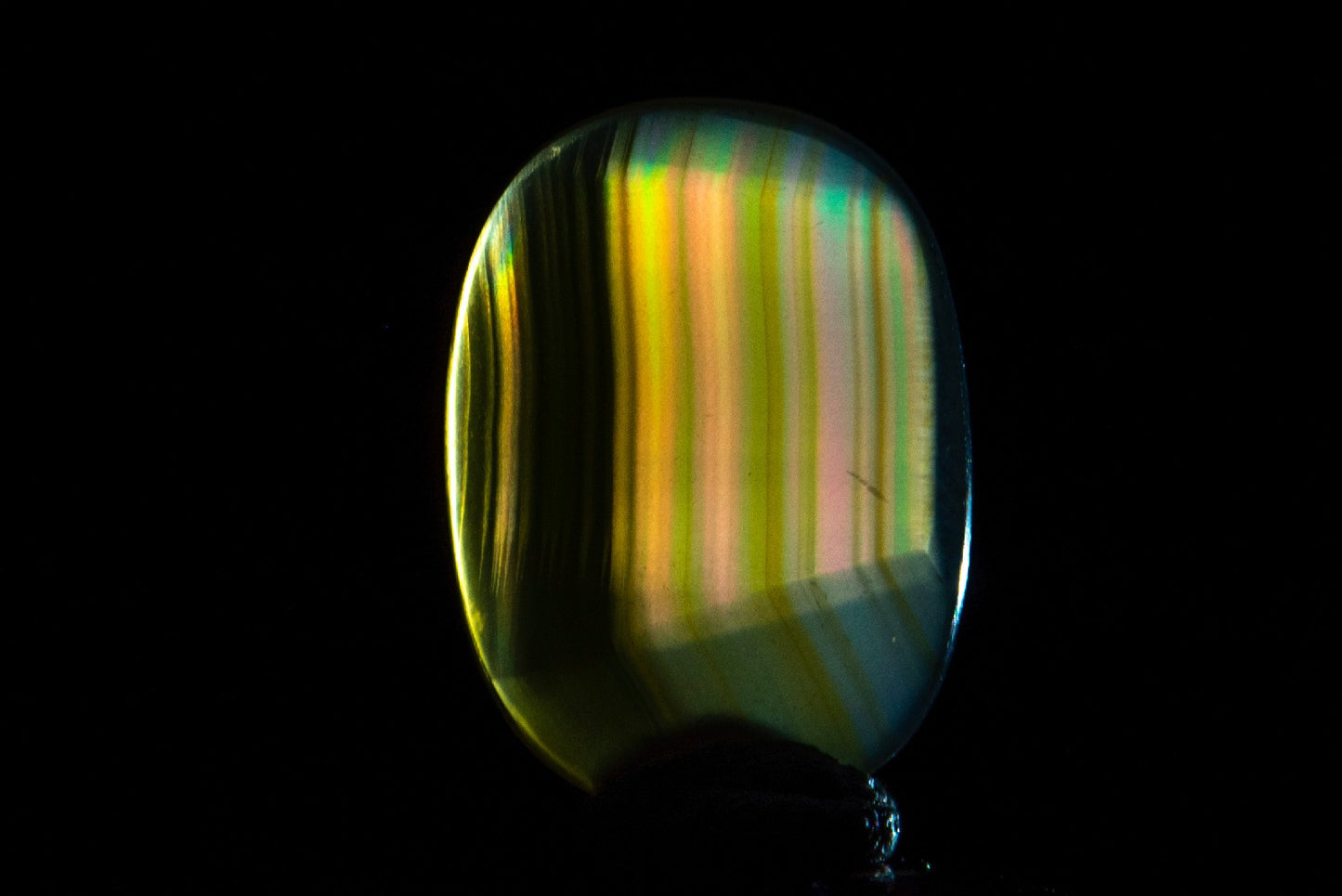 Iris agate 10.7ct