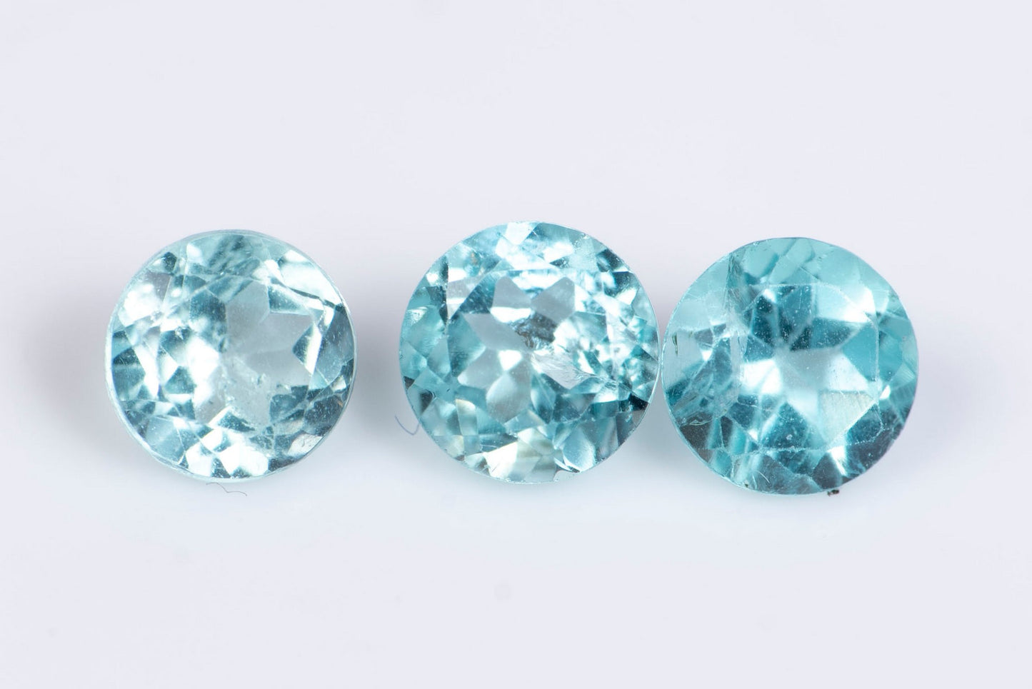 3 pieces blue apatite 0.85ct 4mm round cut