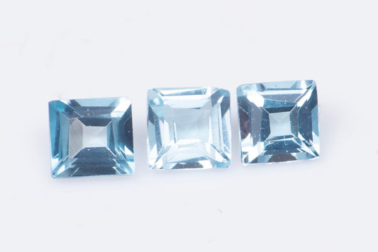 3 pieces blue topaz 0.46ct 3mm square cut