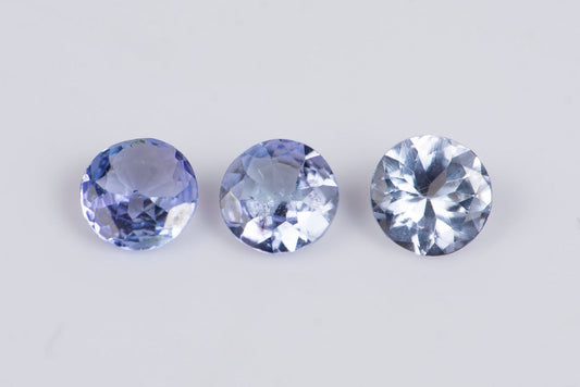 3 броя танзанит 0.57ct 3.8mm кръгла шлифовка