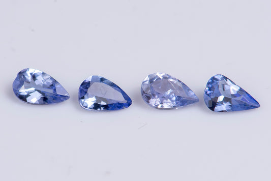 4 броя танзанит 0.73ct 5x3mm, капковидна шлифовка