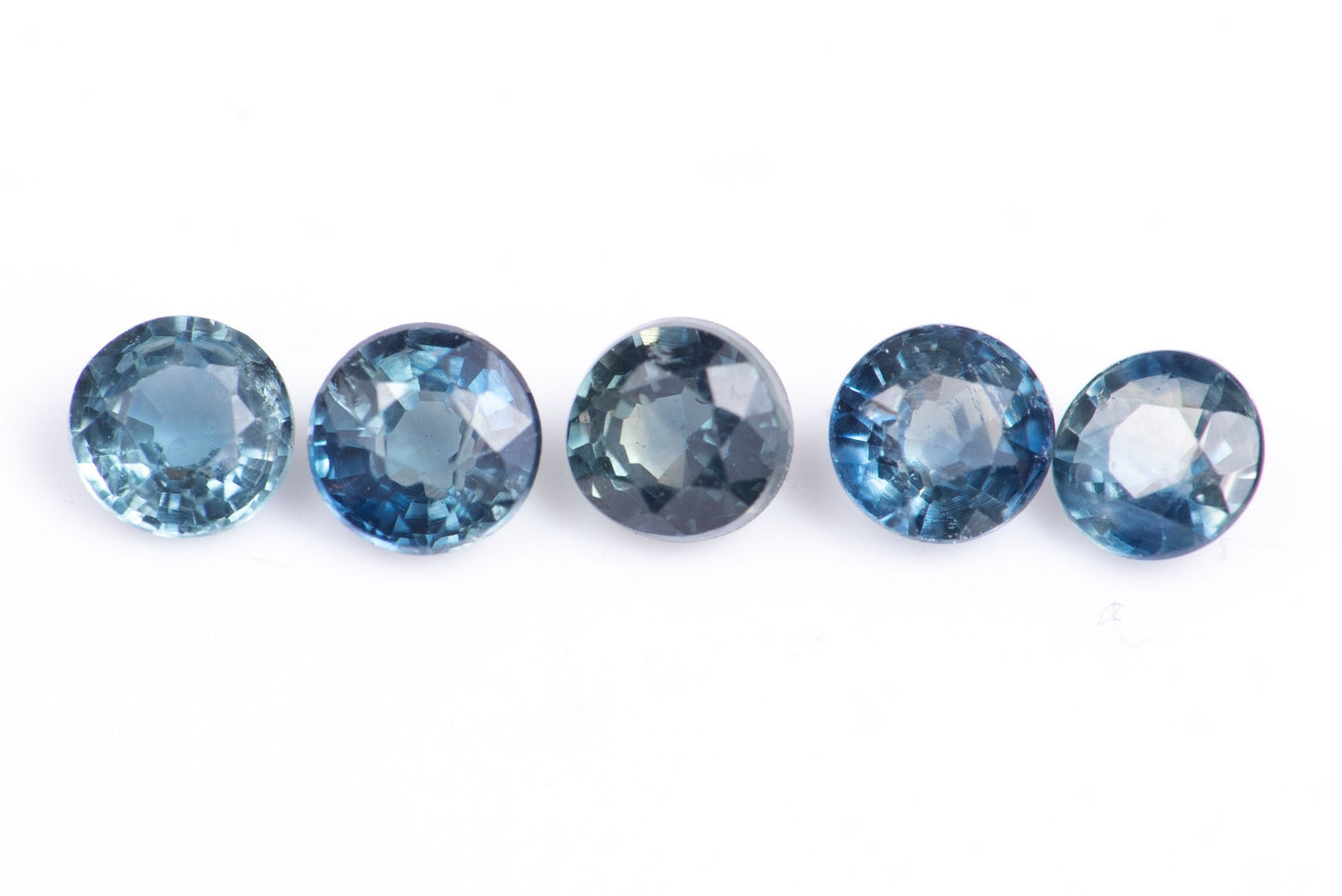 5 pieces blue sapphire 0.83ct heated round cut