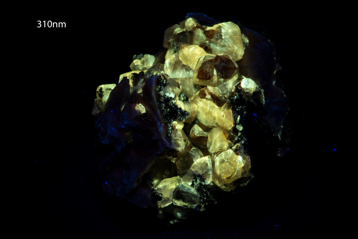 Natural Fluorescent Cerussite with Baryte Cluster 188g