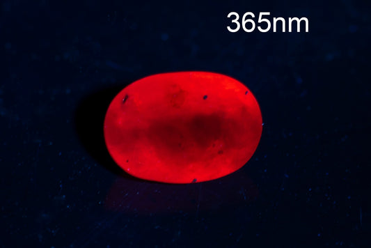 Purple sapphire 1.27ct oval cut