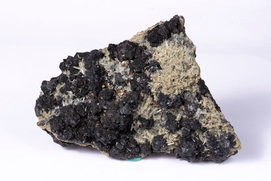 Big cluster with sphalerite and quartz from Bulgaria 1038g