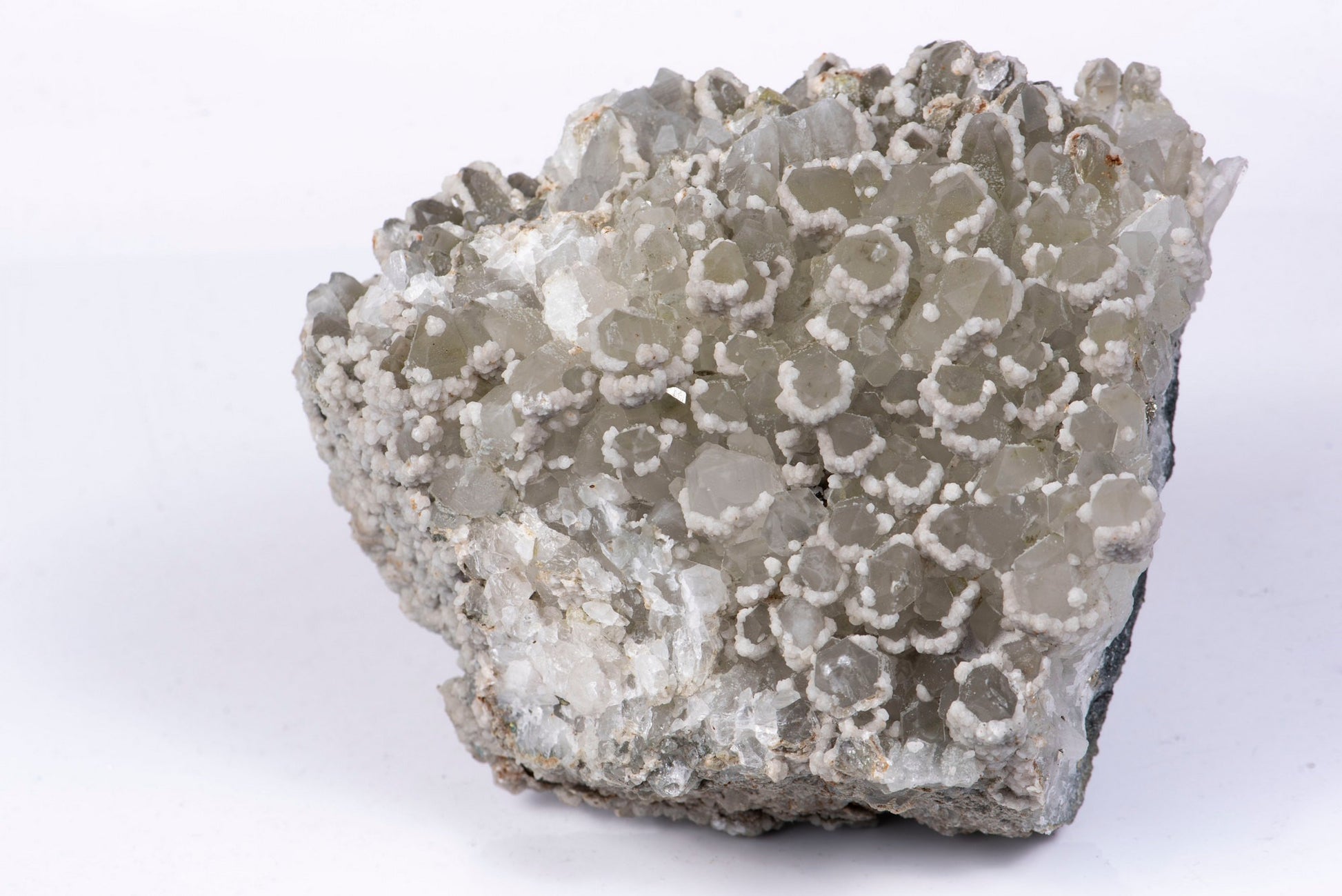Natural quartz with calcite and pyrite cluster crystal 1.2kg Bulgaria mineral specimen collector