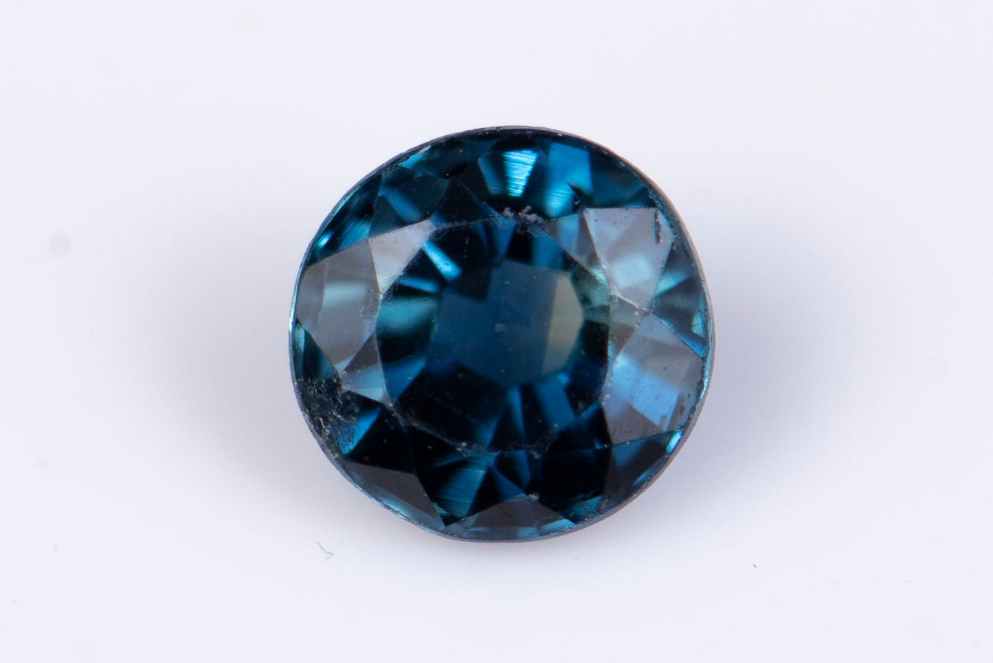 Blue sapphire 0.35ct 3.9mm heated round cut