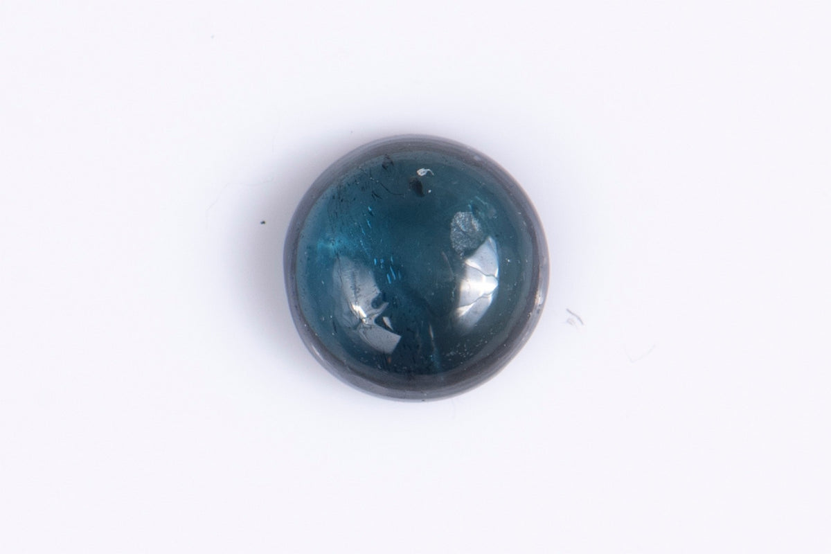 Естествен син сапфир 0.48ct 4.4mm, нагряван, кръгъл кабошон