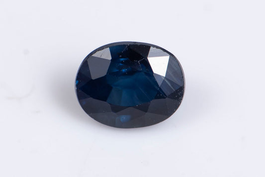 Blue sapphire 0.60ct heated oval cut