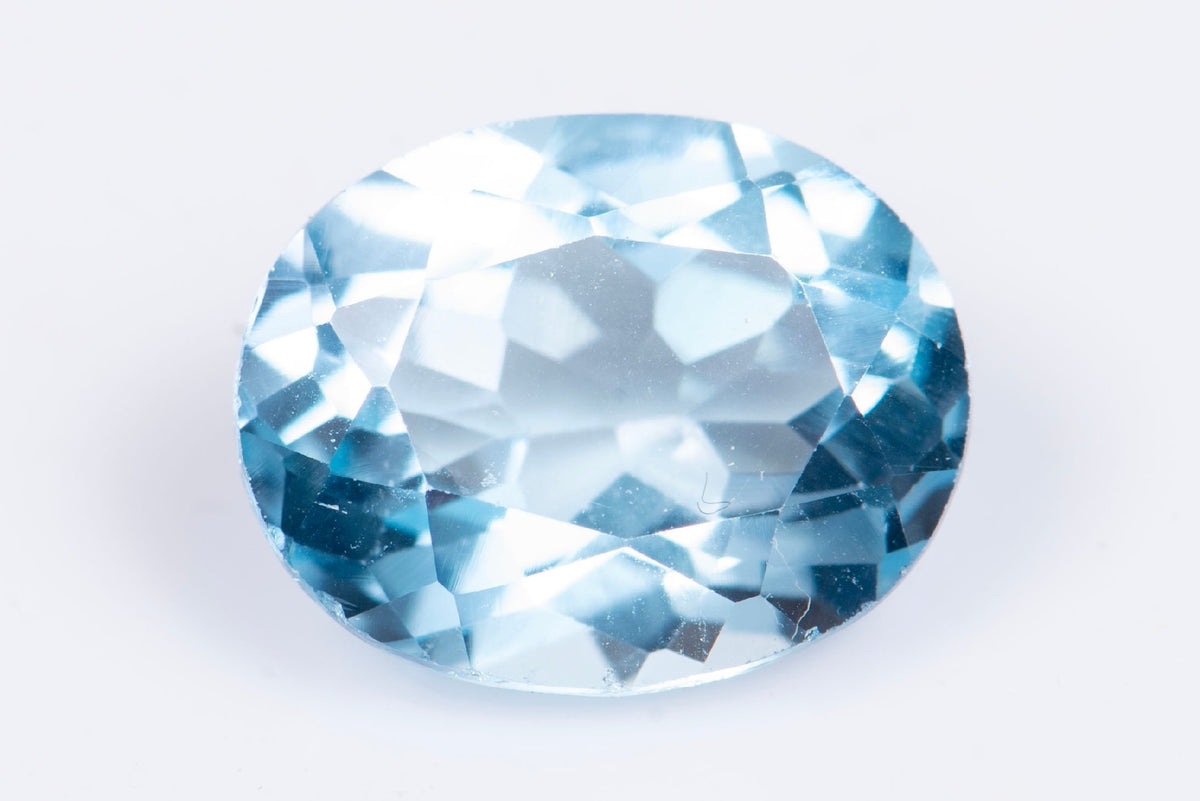 Естествен син топаз 3.14ct 10x8mm овална шлифовка