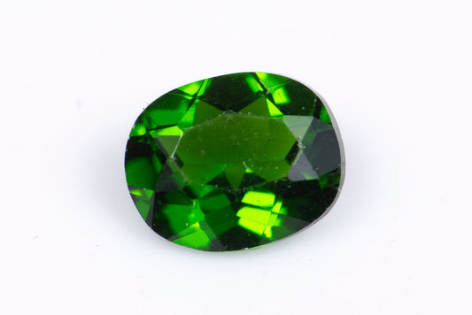 Хром диопсид 0.39ct 5x4mm овална шлифовка