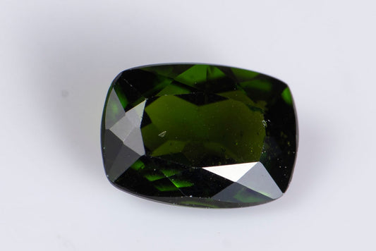 Хром диопсид 0.88ct 7x5mm cushion шлифовка