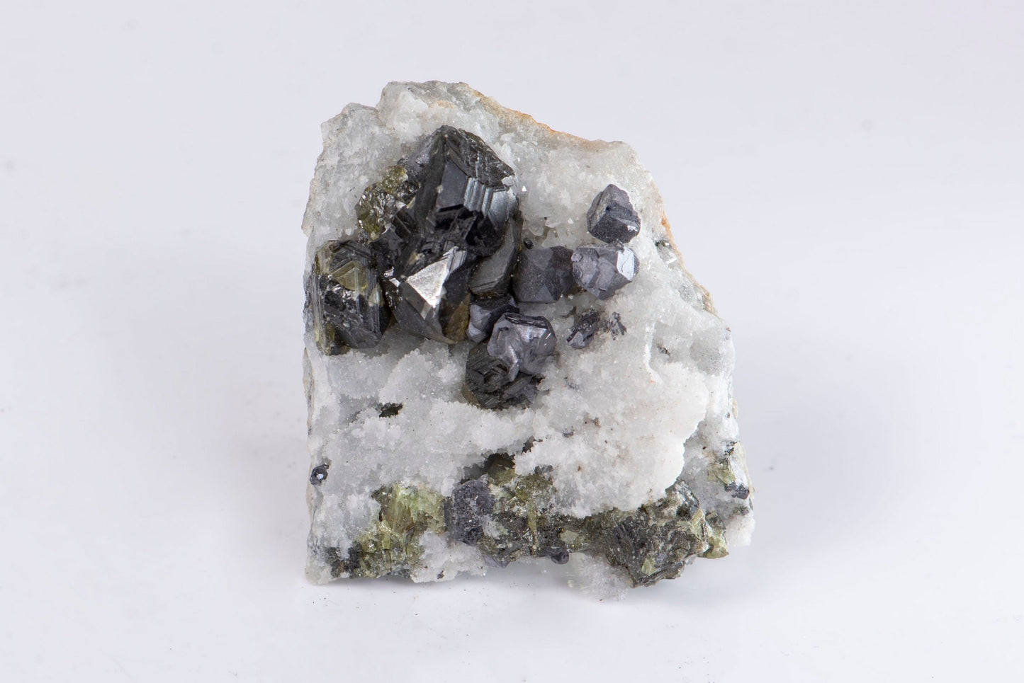 Cleiophane green sphalerite with quartz cluster crystal from Bulgaria 43g
