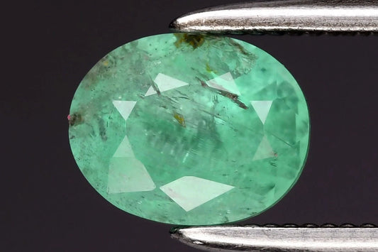 Натурален смарагд от Нигерия 0.82ct 6.3x5mm овална шлифовка