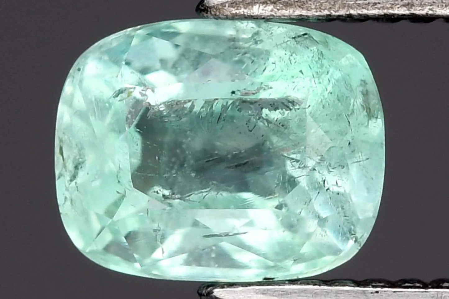Natural Green Emerald from Nigeria 0.38ct 4.8x3.8mm Cushion Cut