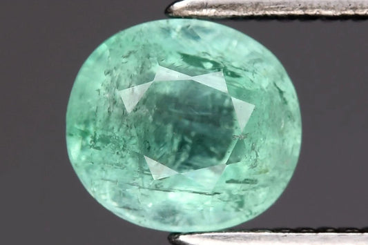 Natural Green Emerald from Nigeria 0.60ct 5.3x4.8mm Oval Cut