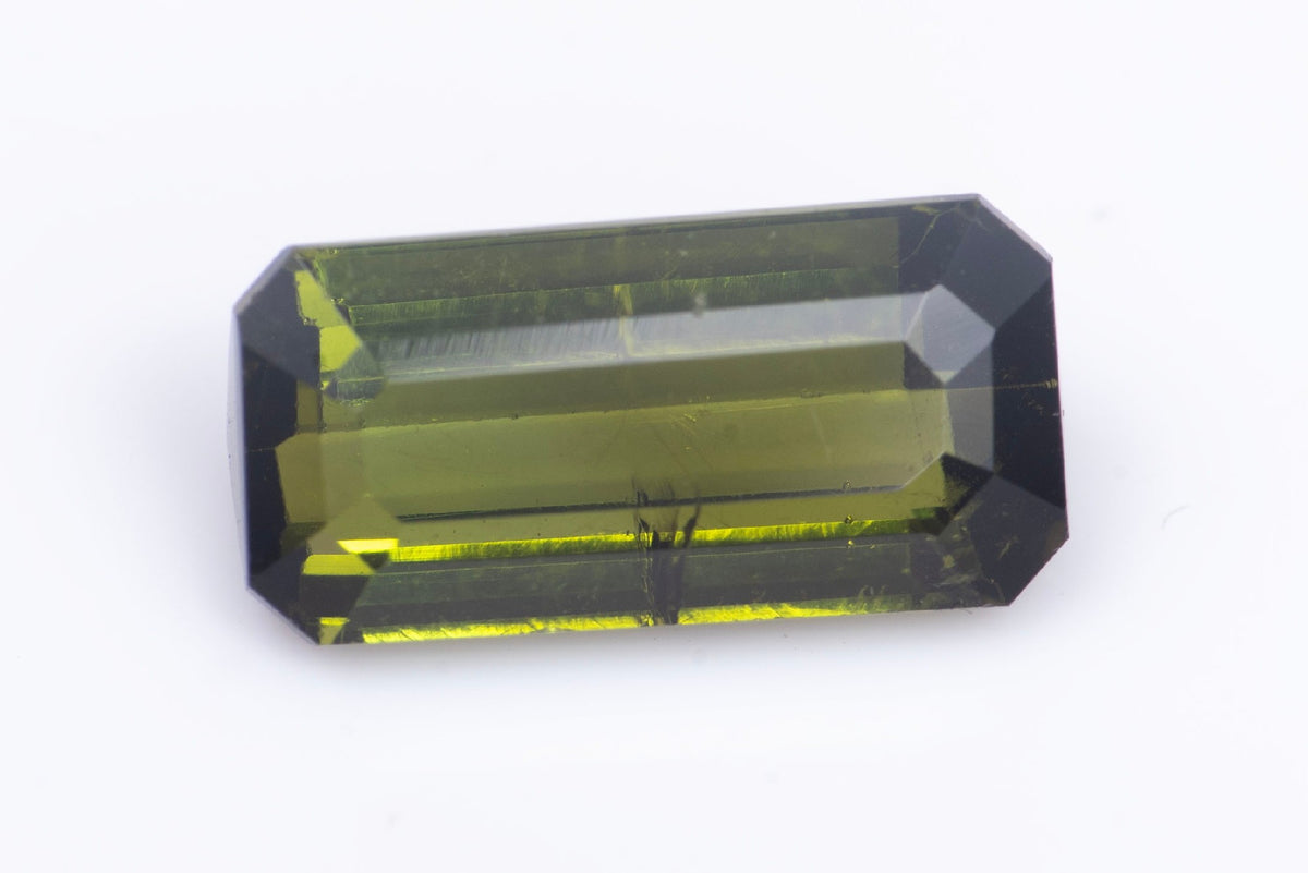 Естествен зелен турмалин 1.70ct октагон шлифовка