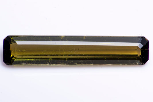 Green tourmaline 2.99ct baguette cut