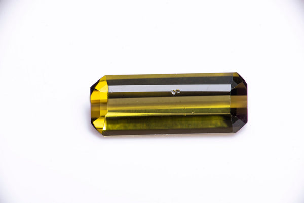 Естествен зелен турмалин 4.34ct VS багета шлифовка