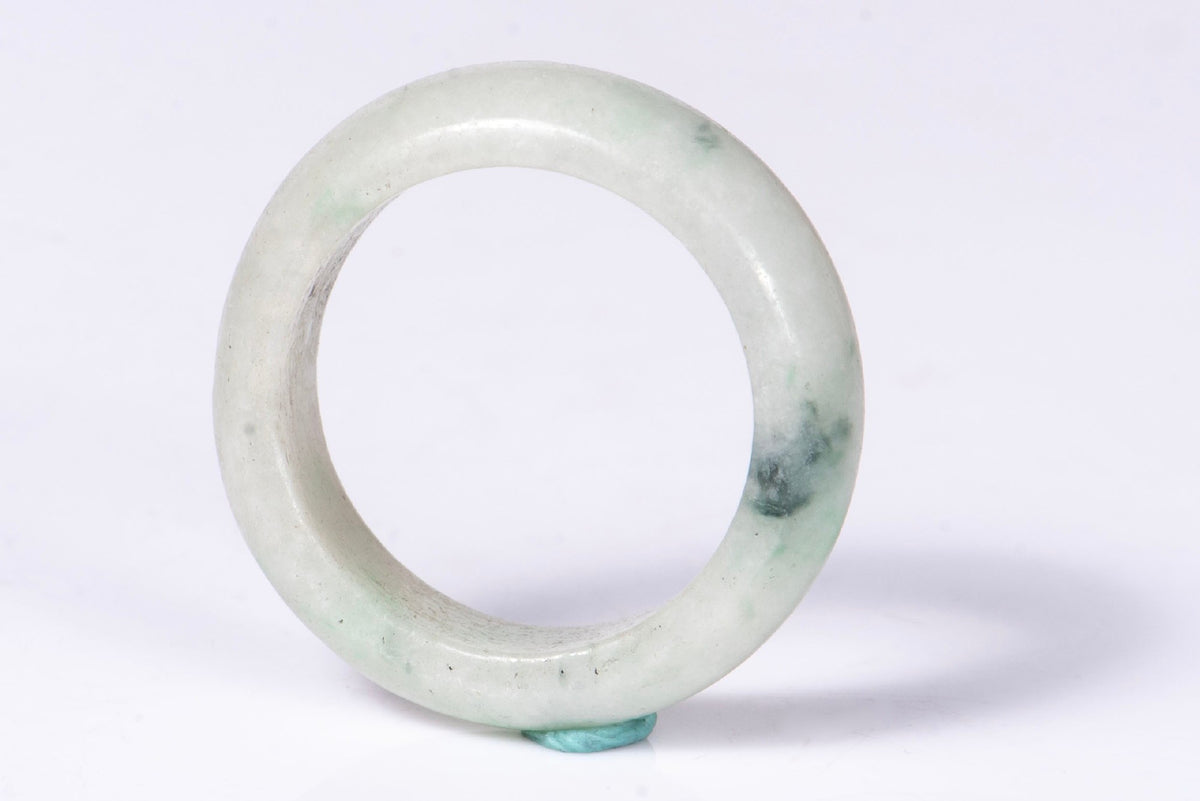 Natural Jade Ring 18.13ct 7.25 Size